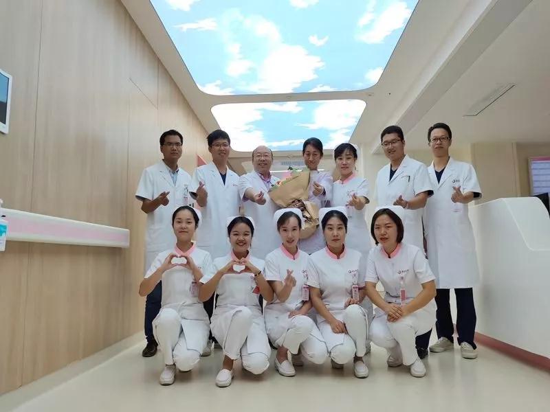 這個國慶，西安國際醫(yī)學中心人用守護向祖國深情表白