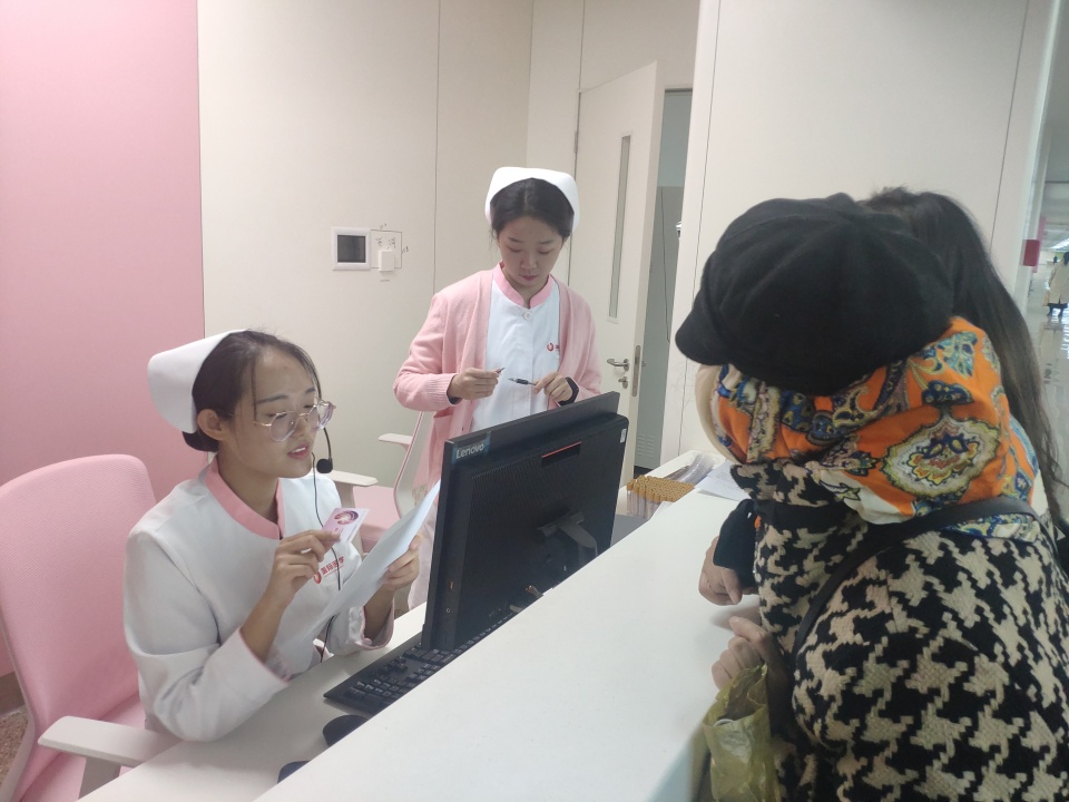 【一點(diǎn)資訊】健康陜西報(bào)道—公益在路上，西安國(guó)際醫(yī)學(xué)中心醫(yī)院腫瘤免費(fèi)篩查行動(dòng)溫暖人心