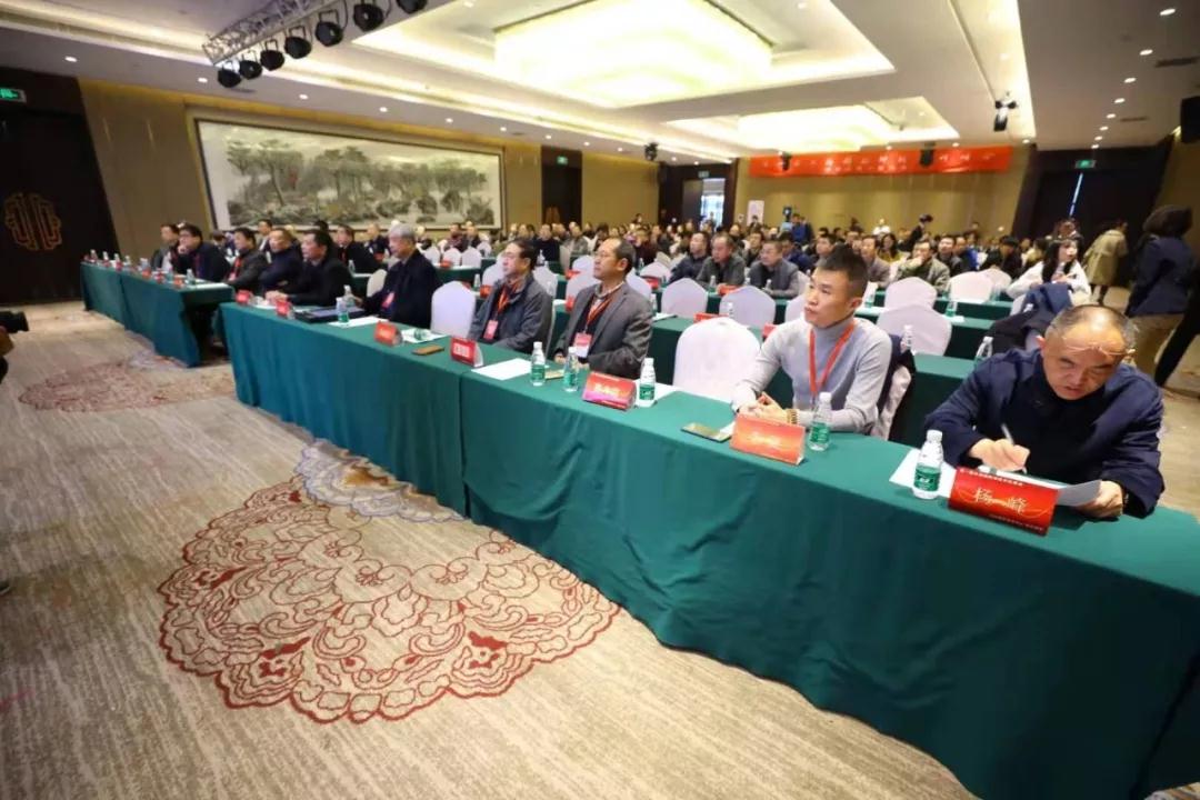 三秦網(wǎng)報(bào)道—西安國際醫(yī)學(xué)中心醫(yī)院“腦膠質(zhì)瘤綜合診療中心”啟動(dòng)