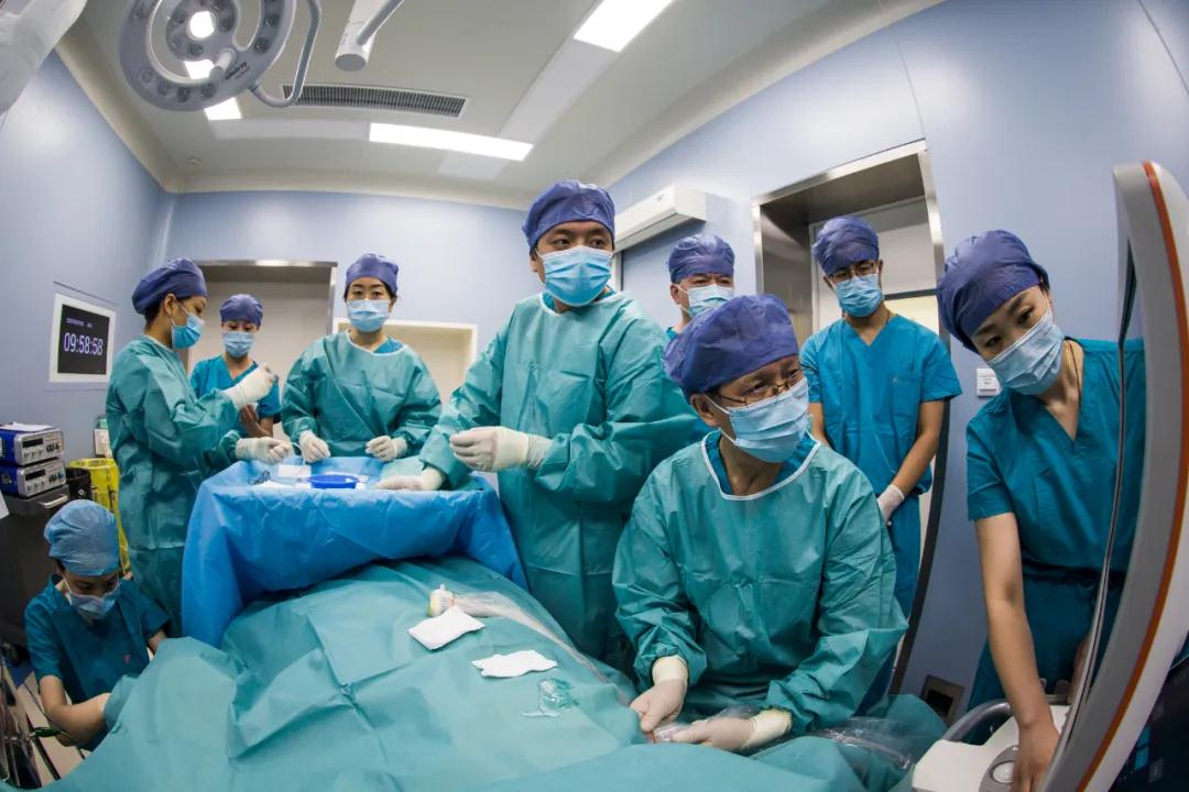 健康時(shí)報(bào)—針尖上的黑科技來了！以針代刀“燒烤”惡性腫瘤組織