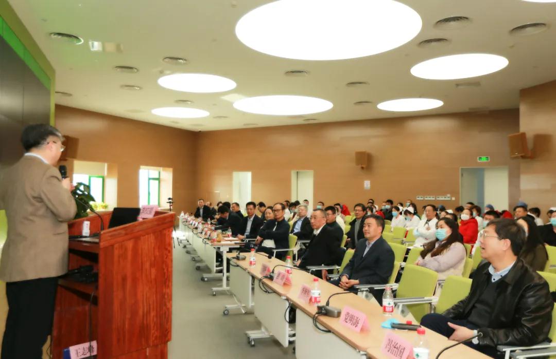 中國(guó)工程院院士、溫州醫(yī)科大學(xué)校長(zhǎng)李校堃教授蒞臨我院