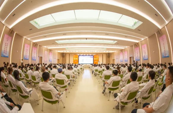 院士講堂 精彩紛呈！中國(guó)科學(xué)院竇科峰院士講授器官移植發(fā)展現(xiàn)狀